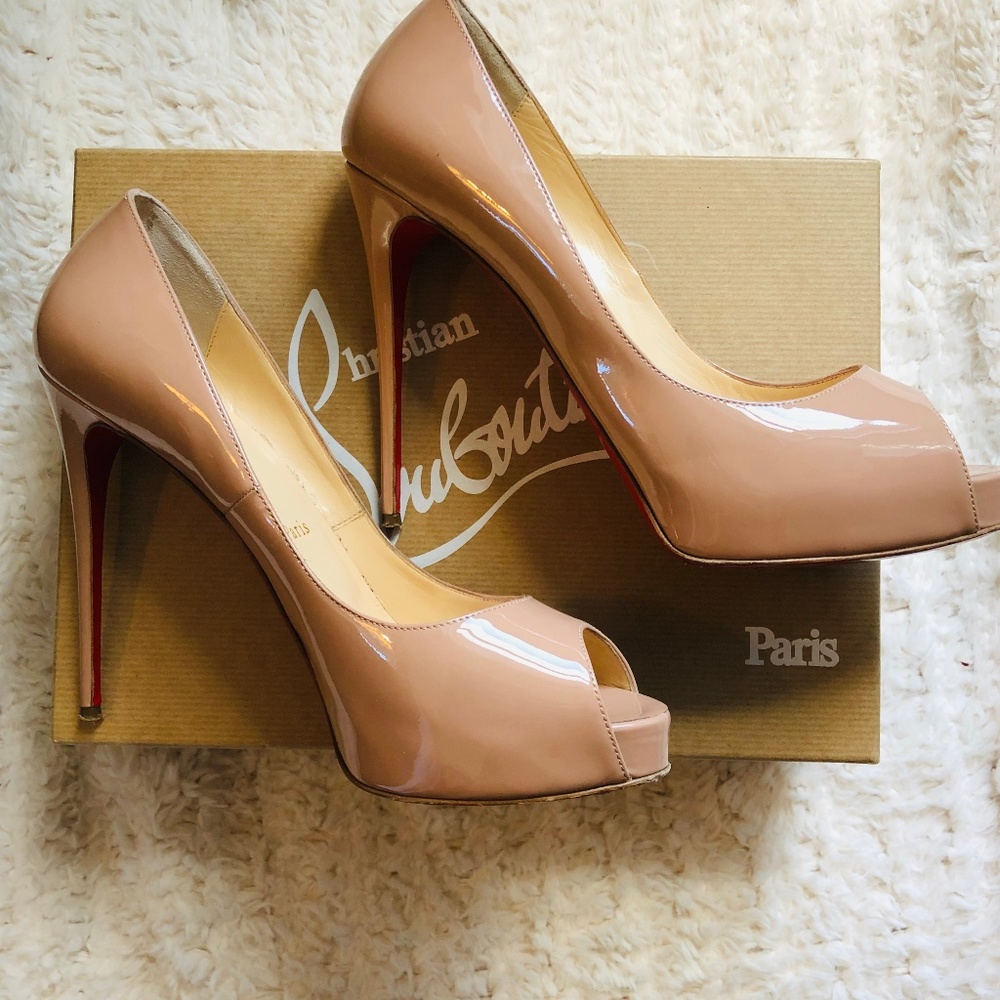 Christian Louboutin Nude Very Prive 120 Sz 39.5